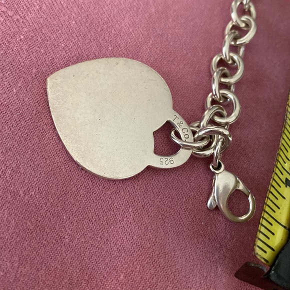 Tiffany & Co. Heart charm bracelet, pouch&gift bag - Picture 2 of 11